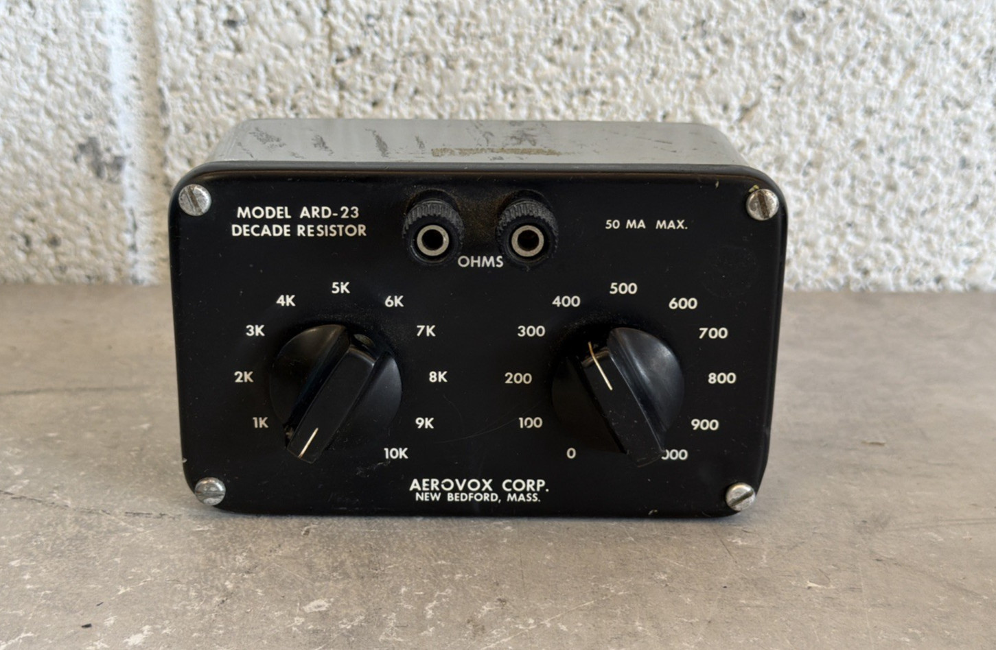 Aerovox ARD-23 Decade Resistor Box Precision Resistance Substituter