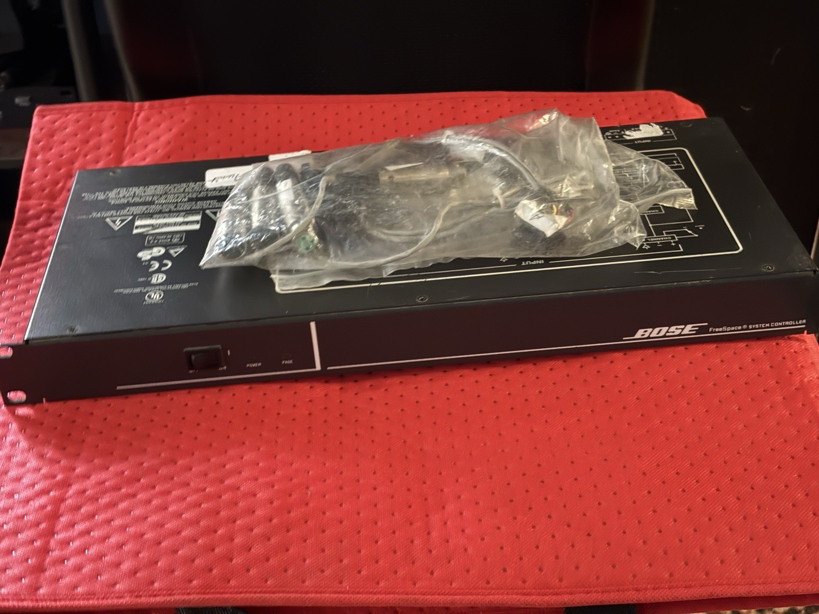 Bose FreeSpace Model 8/32 Rackmount System Controller W/ All Connectors