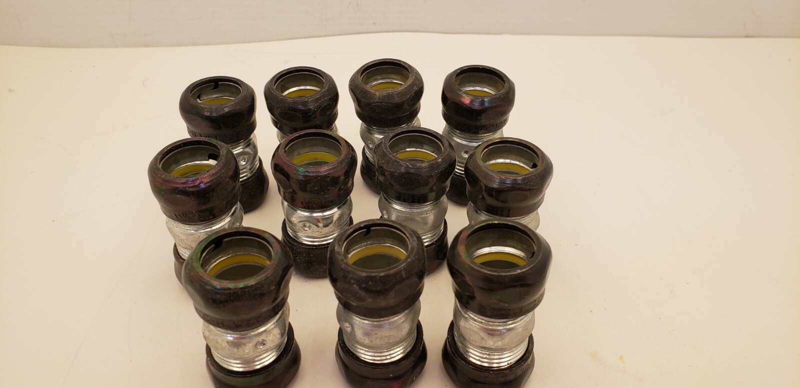 C-H 1/2" WET LOC COMPRESSION COUPLING (LOT OF 11) NNB