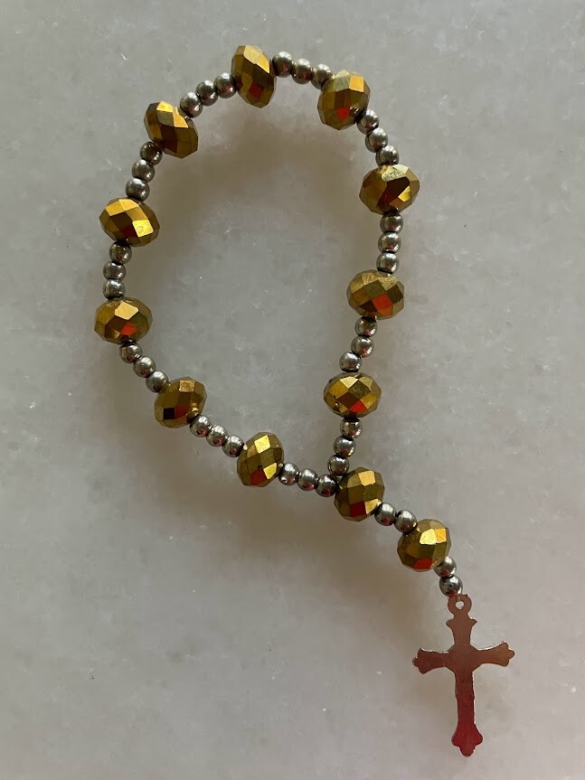 NEW! Handmade Christian Catholic Cross Charm Beaded Stretchy Bracelet