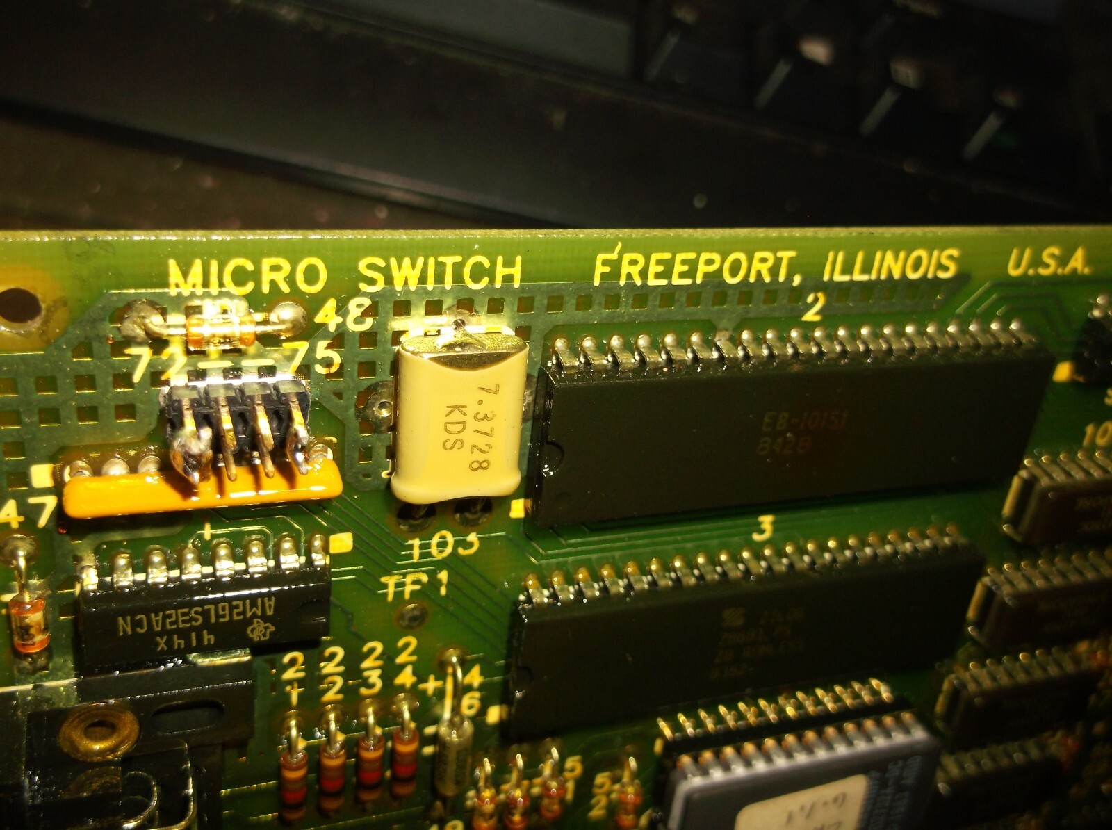 MICRO SWITCH EB-10204 PRINTED CIRCUIT BOARD (155-6)