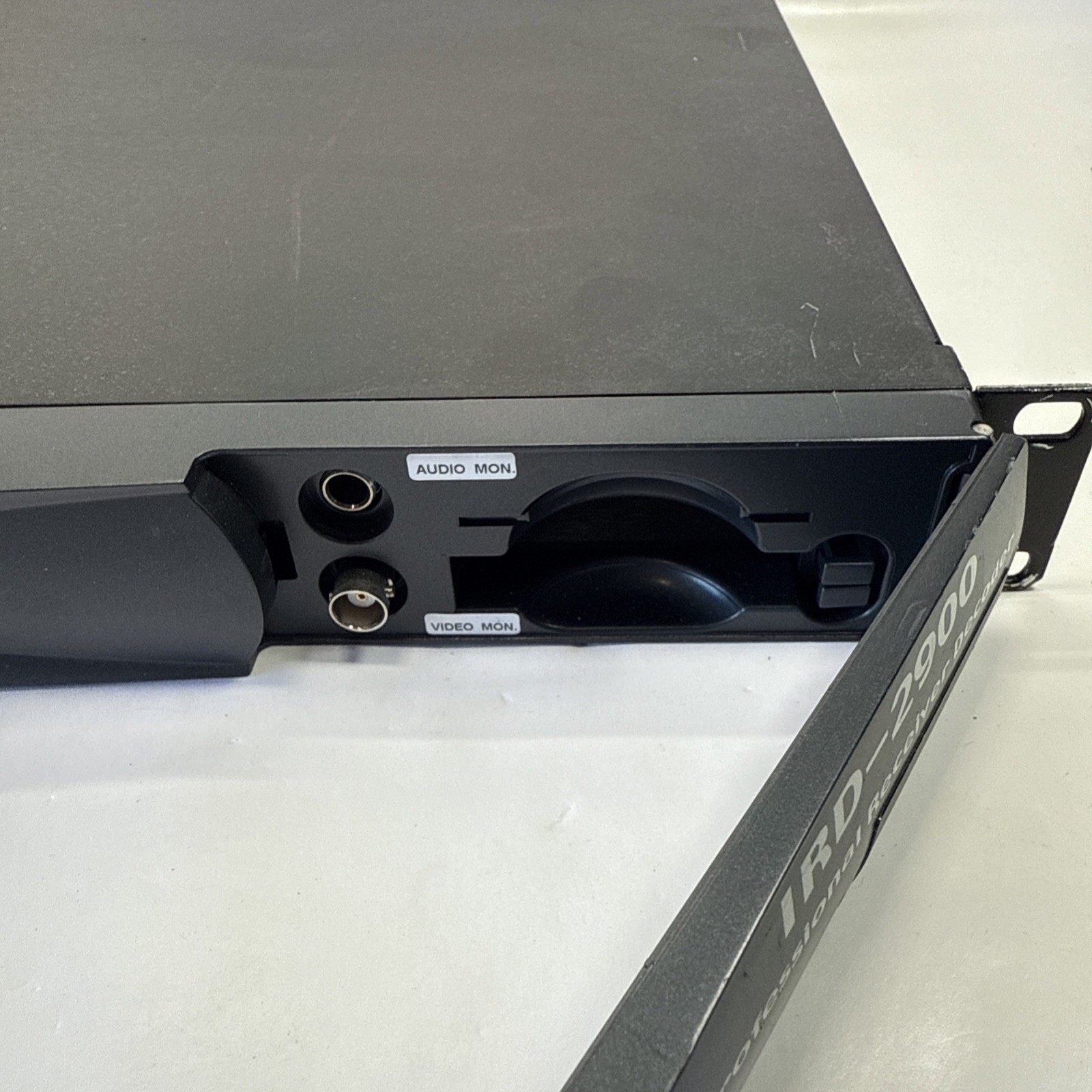 (AS-IS) Harmonic IRD-2900 Professional Receiver Decoder DVB IRD-2963 DVP-IP