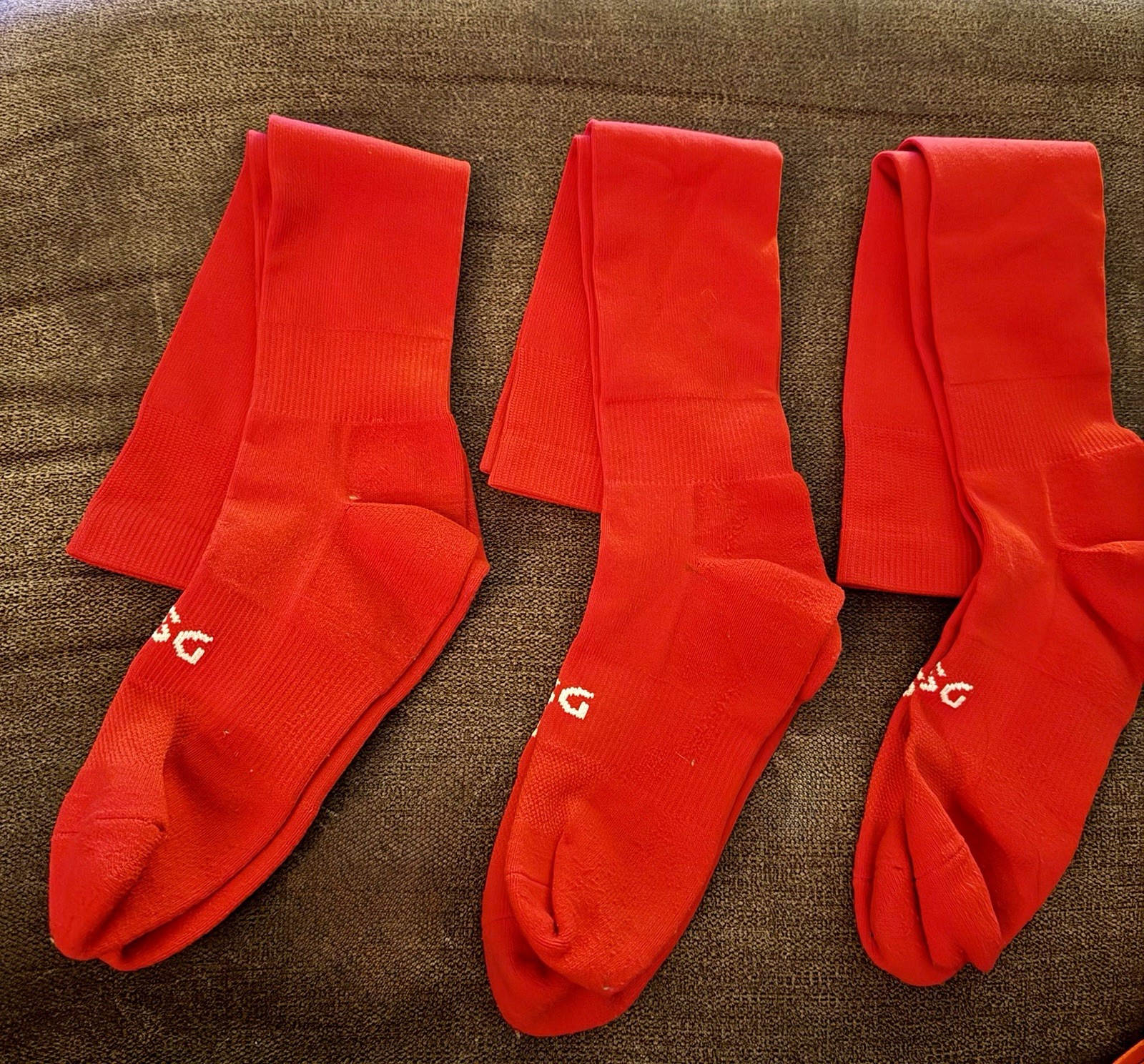 ⚾️DSG⚾️ Three Pair of Youth Baseball / Softball Socks - Red (Size S)