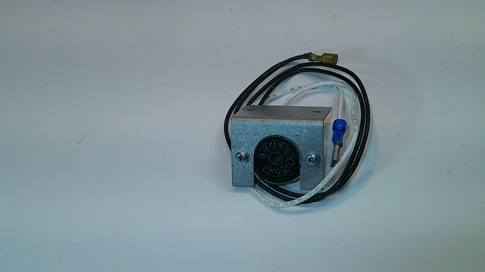 Blodgett Part # 17962 Socket/Bracket Asbly for TDR Tube