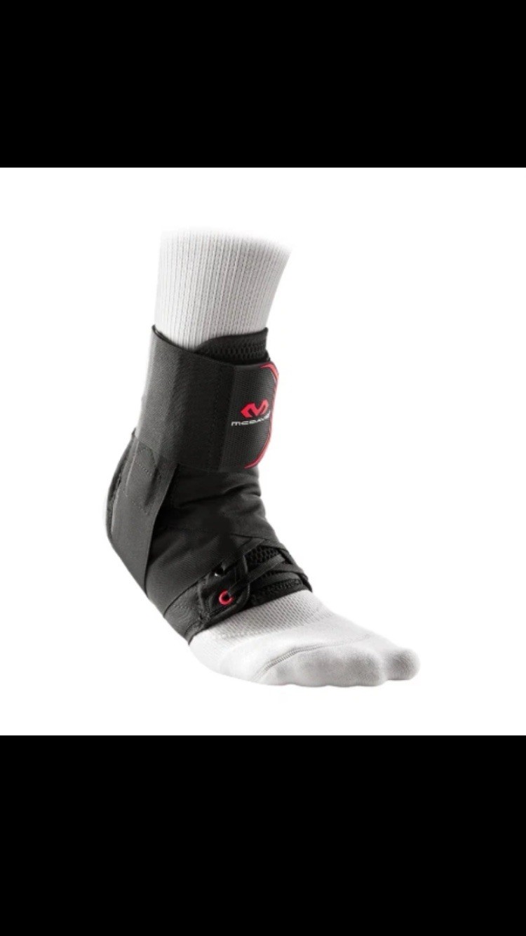 Pair Of Used McDavid SportMed Lace-Up Adjustable Ankle Brace Medium Black