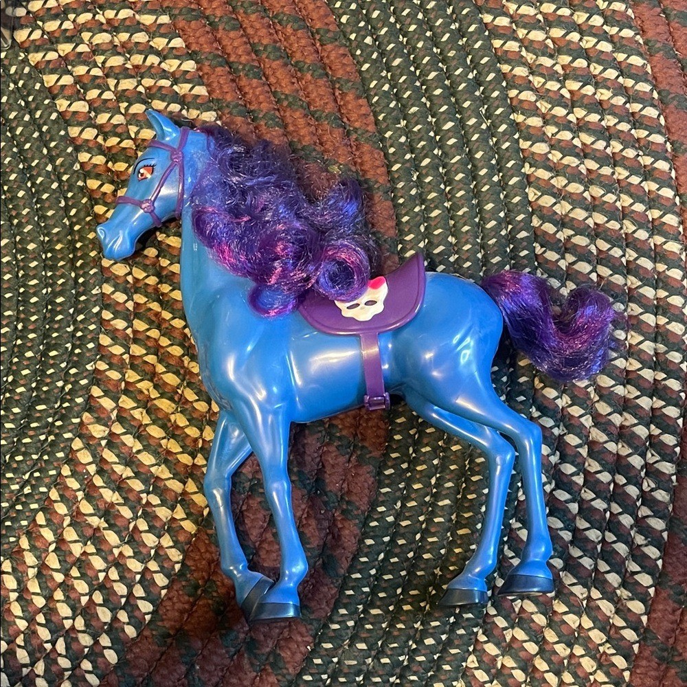 Mattel 2012 Monster High Doll Headmistress Bloodgood Blue Purple Toy Horse