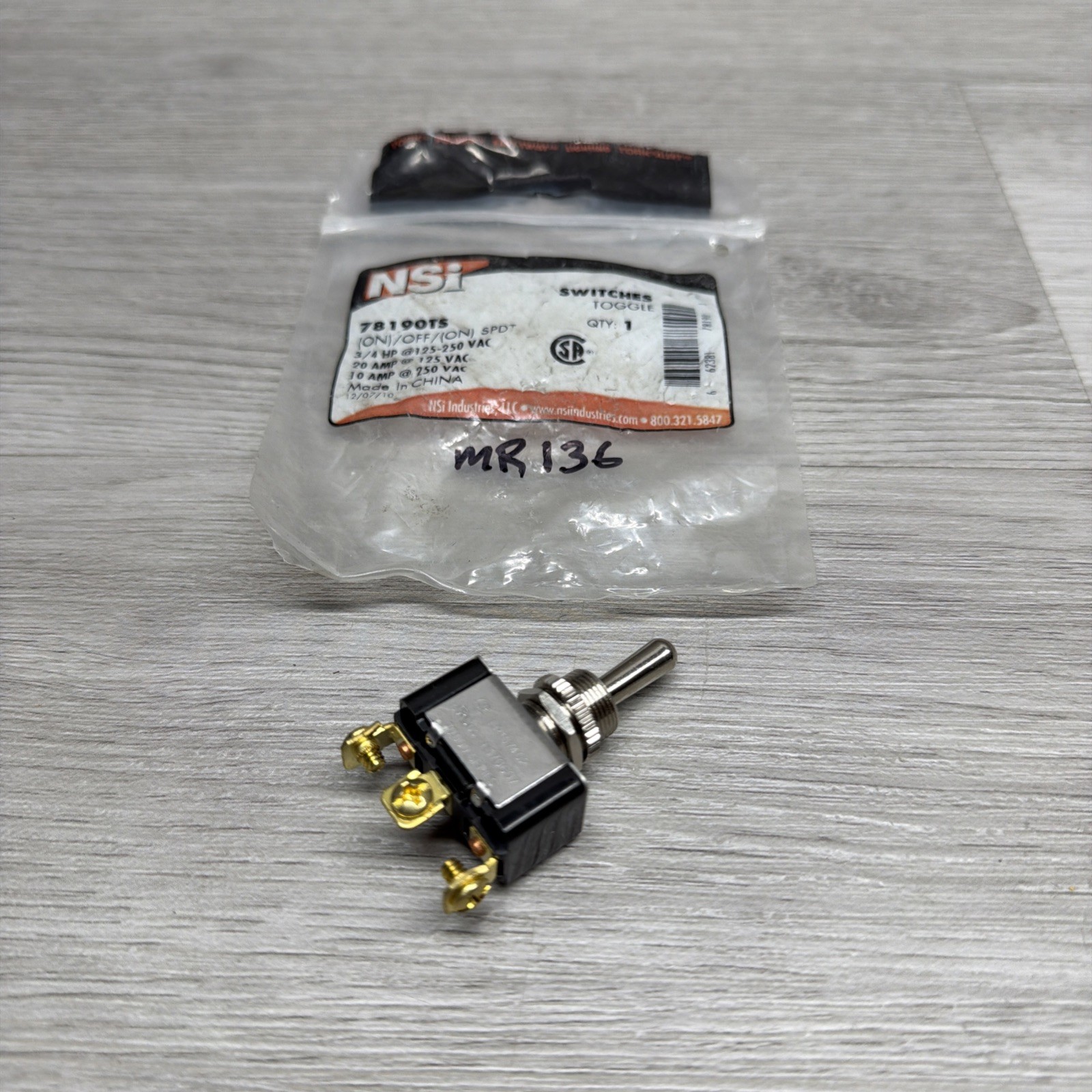 NSI 78190TS Momentary Toggle Switch, (ON)/OFF/(ON) SPDT, New