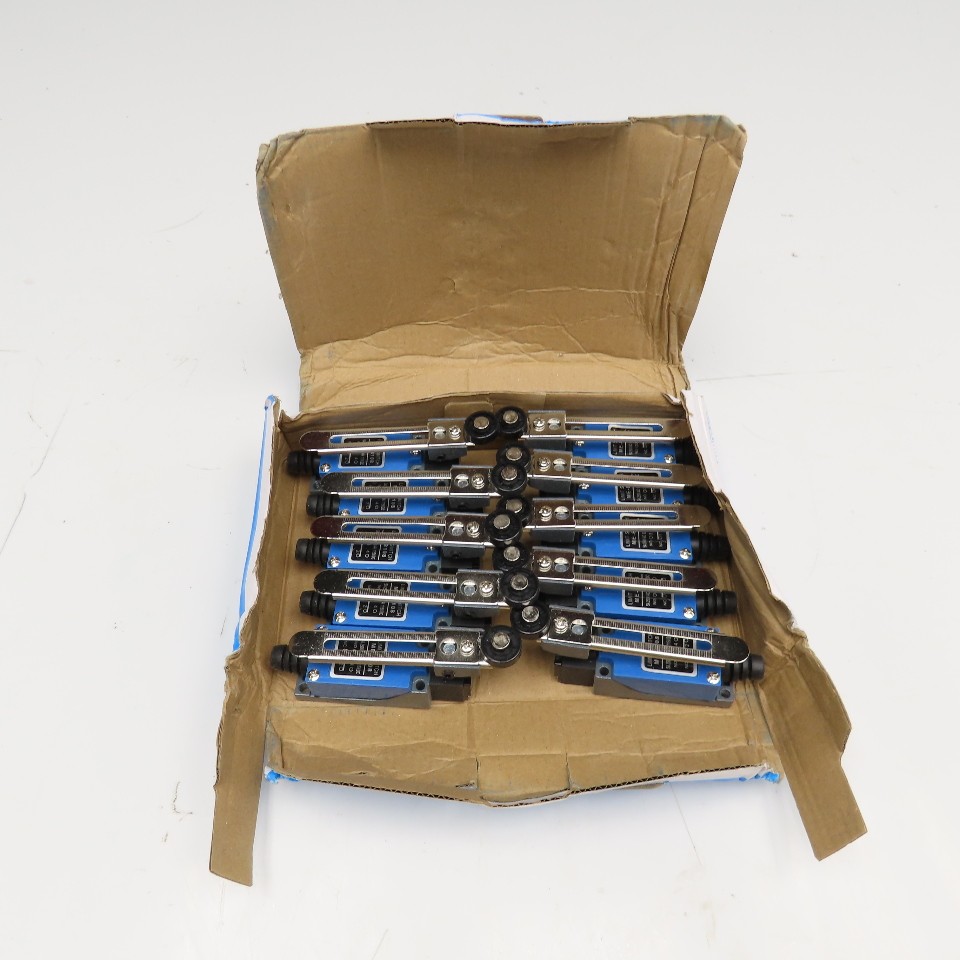 Unbranded ME-8108 5A 250VAC 115VDC Rocker Arm Cam Roller Limit Switch Lot Of 10