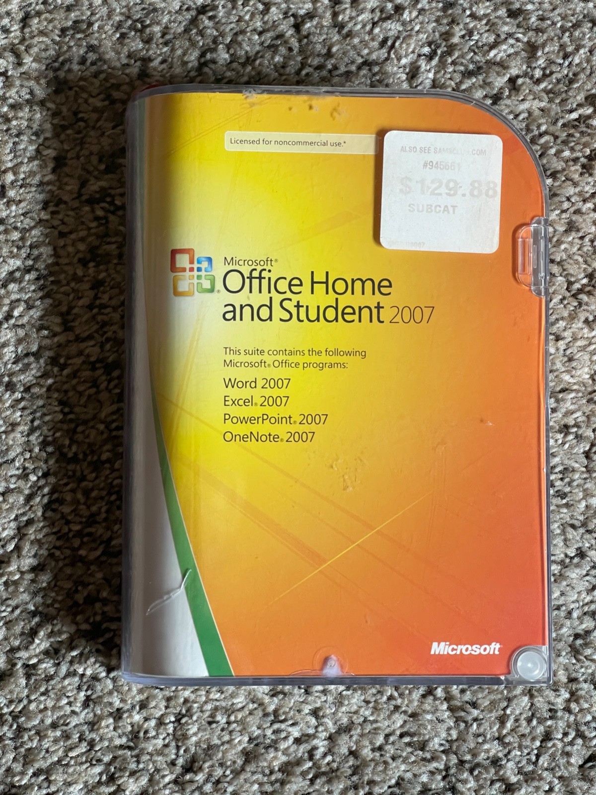 Microsoft MS Office 2007 -- Home and Student -- Licensed, Retail Box
