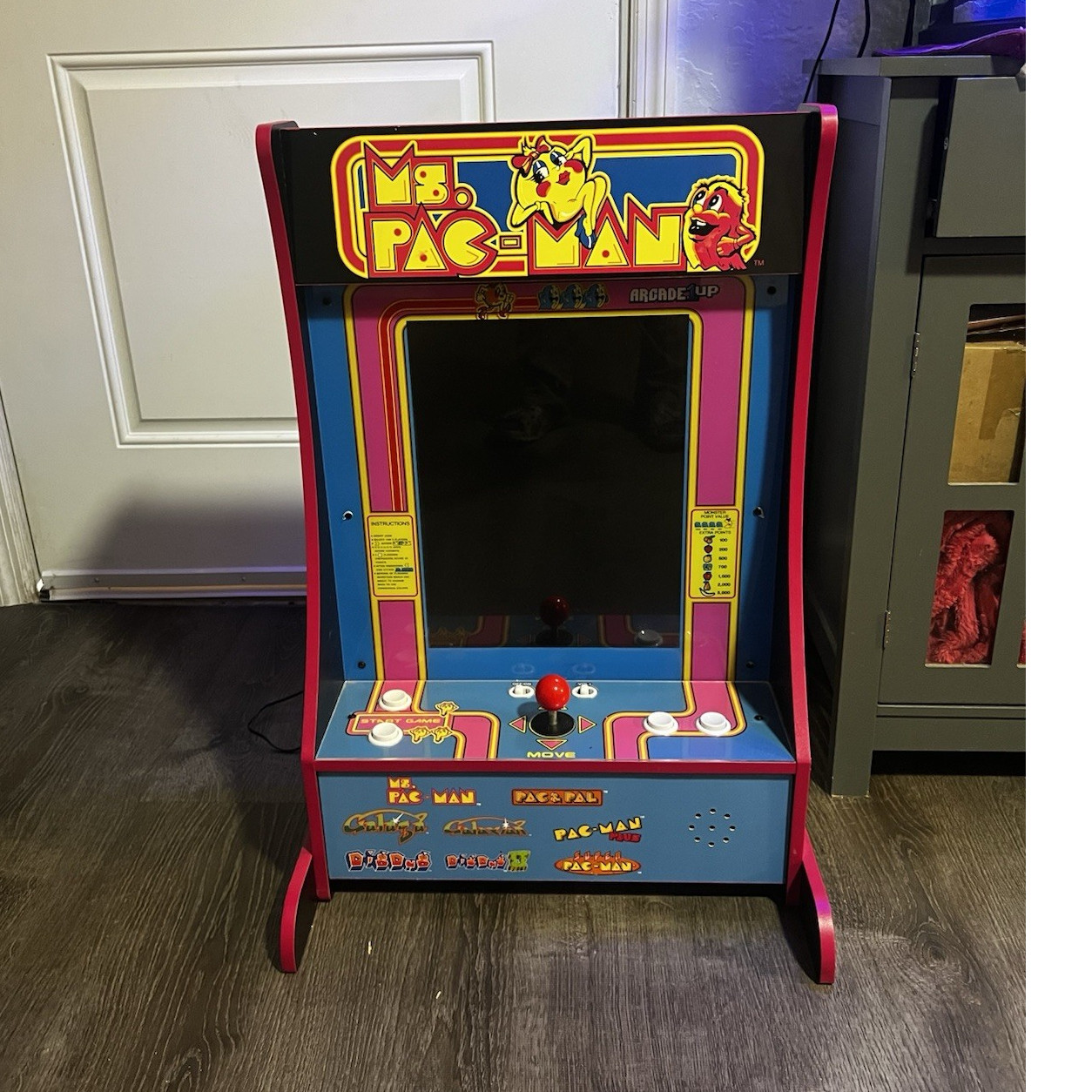 Arcade1up Ms. Pac-Man Arcade Machine Reproduction