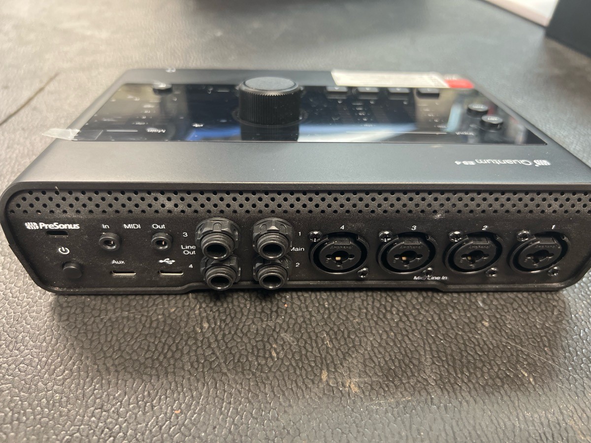 PreSonus Quantum ES4 USB-C Audio Interface (PD7016364)