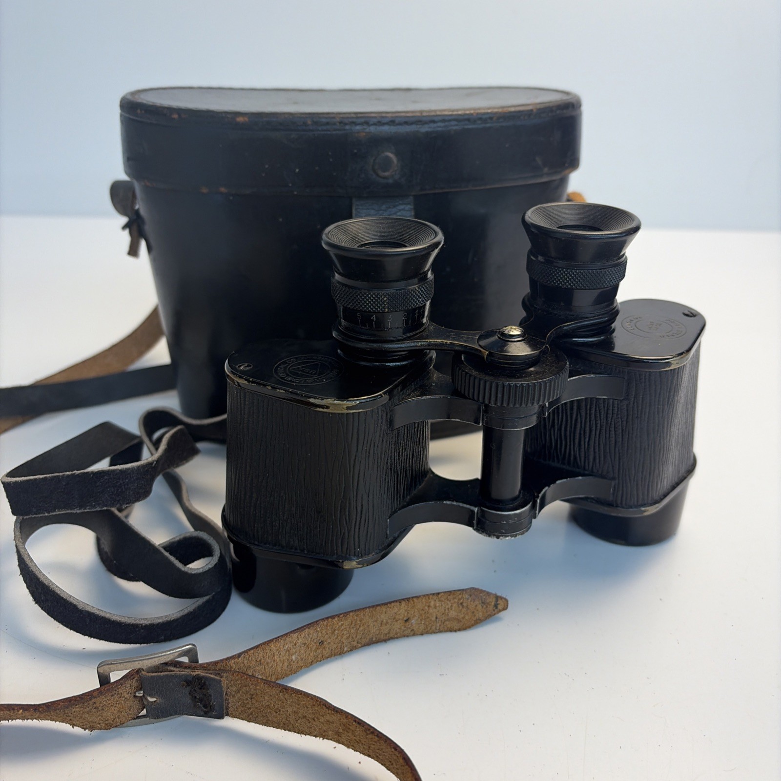 Vintage Bausch & Lomb Prism Stereo 30mm 10 Power Binoculars
