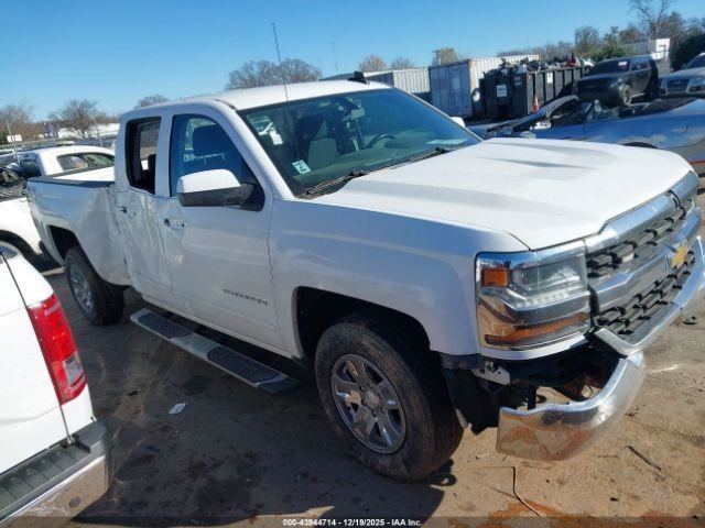 SILVRDO15 2017 Glove Box 4940497
