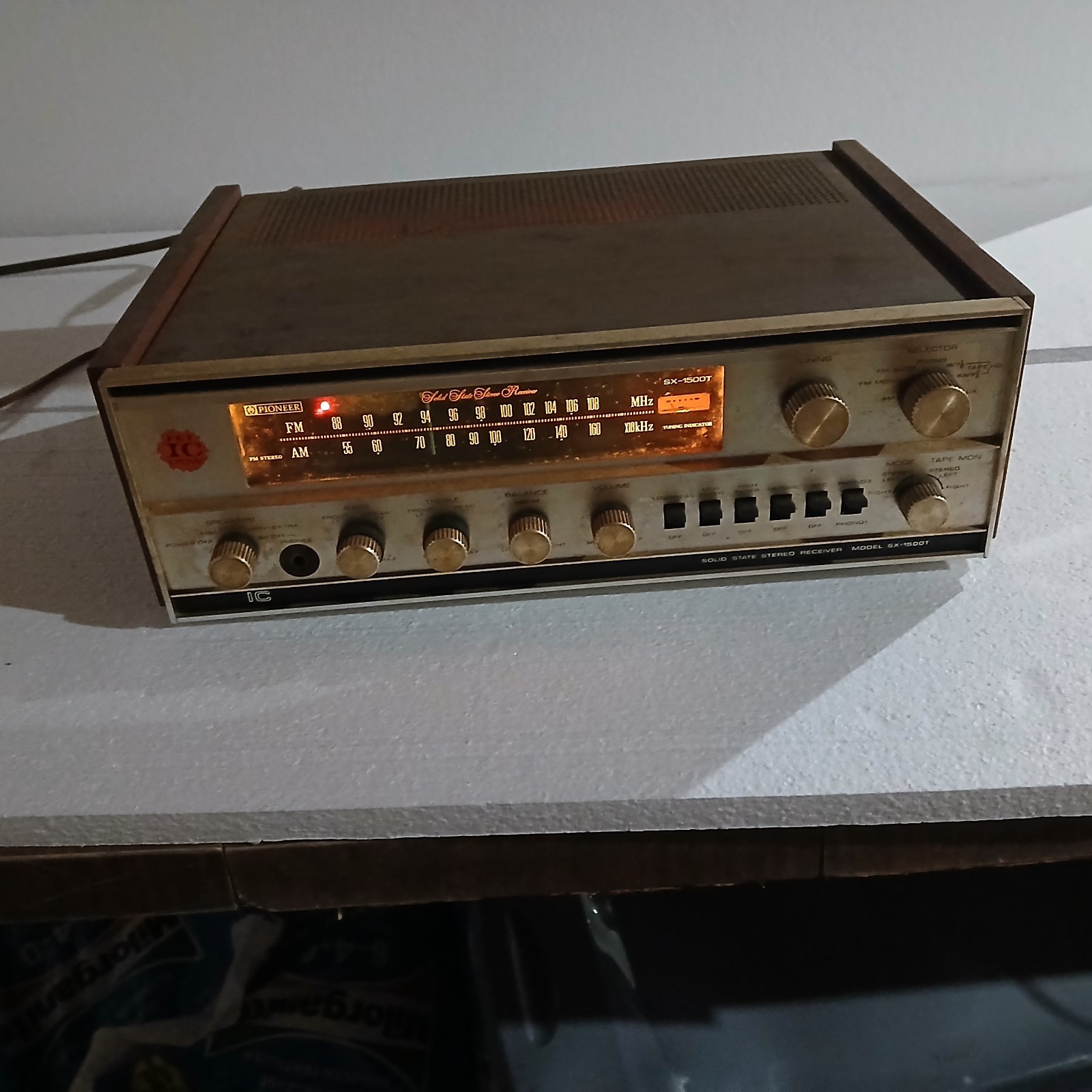 Vintage Pioneer SX-1500T Flagship Stereo Receiver (Late 1960s)