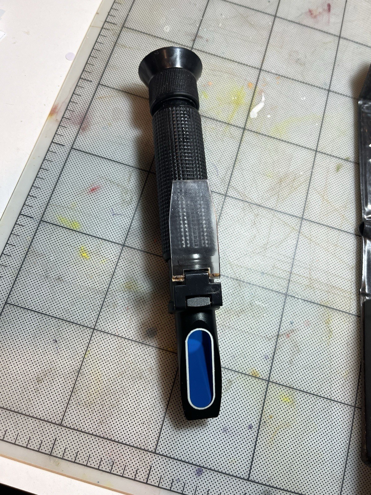 Milwaukee 0-100% Salinity REFRACTOMETER Mr100atc