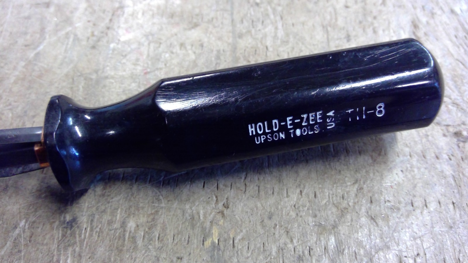 12 1/2" Hold E Zee slotted screwdriver TH-8 Upson tools USA made