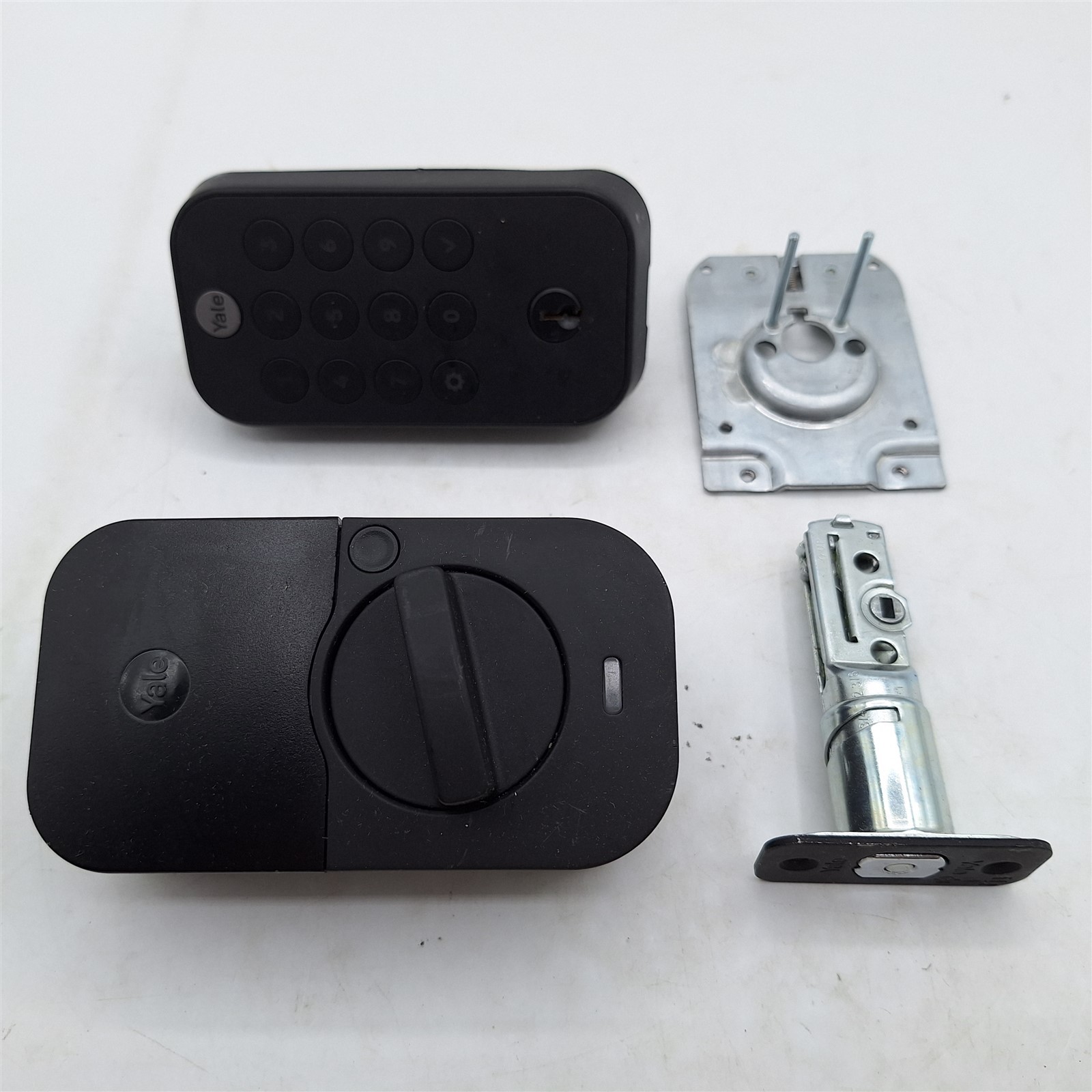 Yale Assure Lock 2 Touchscreen with Wi-Fi Connect - Black Suede *READ*