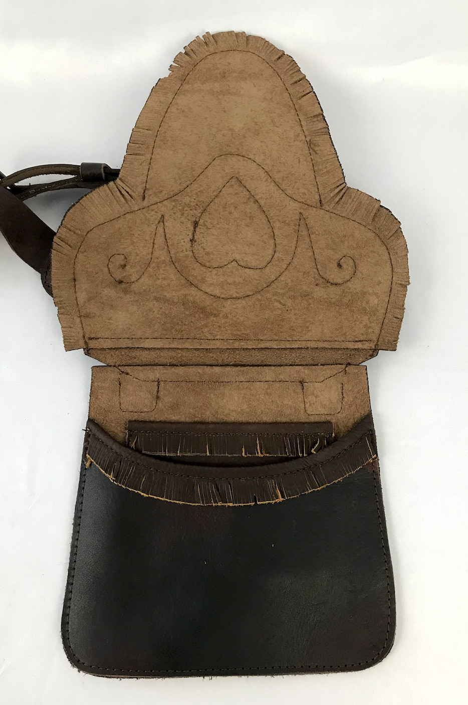 Beaver Tail Hunting Pouch with Heart Motif