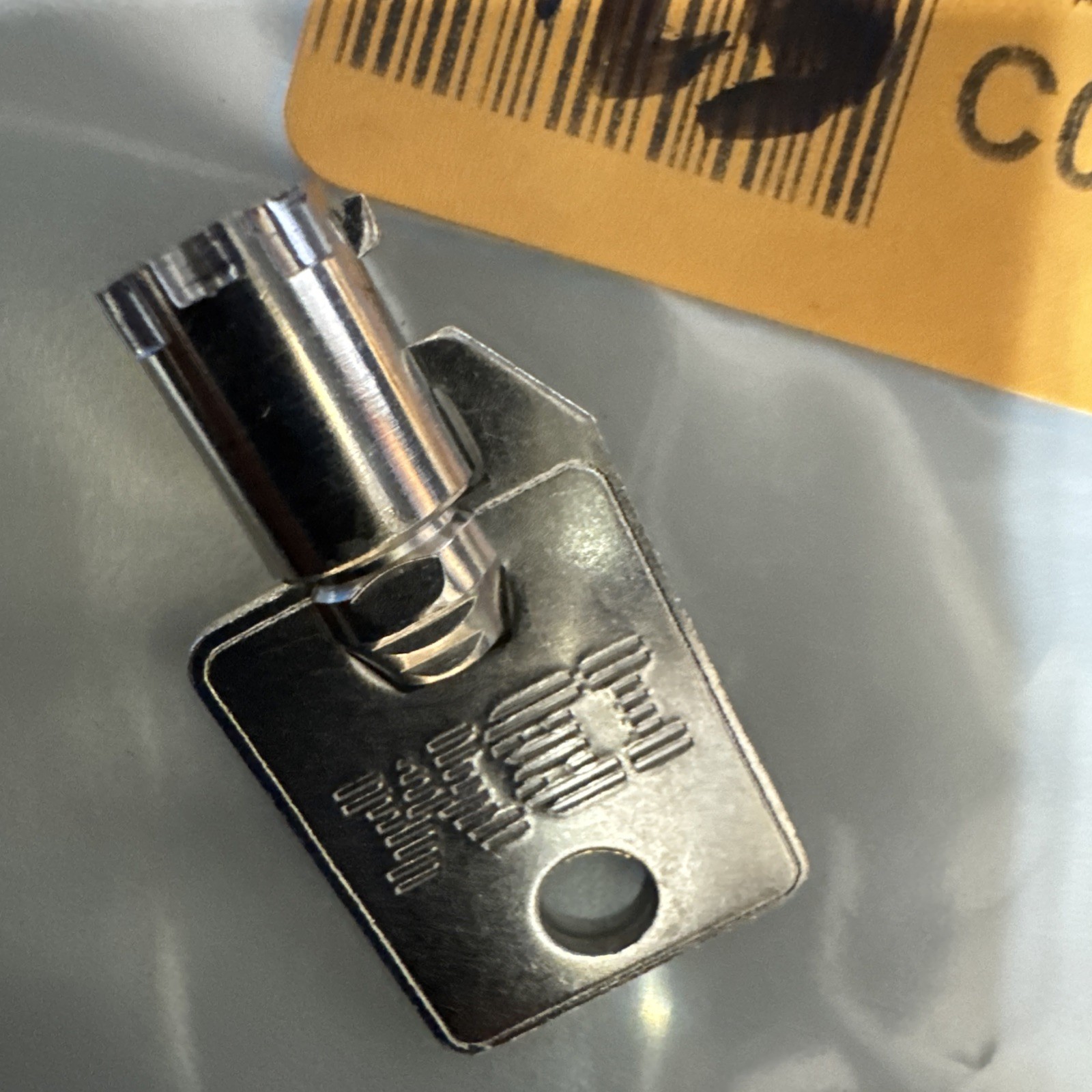Replacement Key IBM Computer Socket Tubular Key Dock Vending Machine Fort Lock