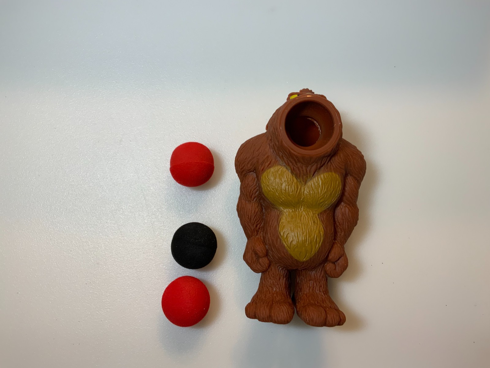 Hog Wild BigFoot Big Foot Popper Foam Ball Launcher Toy  3 balls
