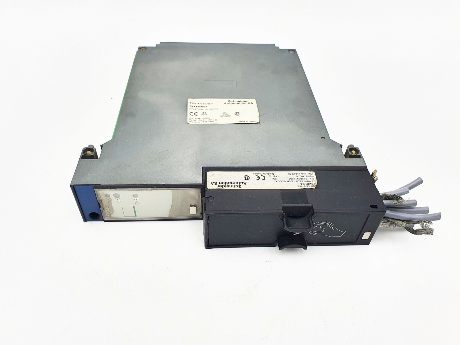 TELEMECANIQUE SCHNEIDER TSXAEM821 TSX AEM 821