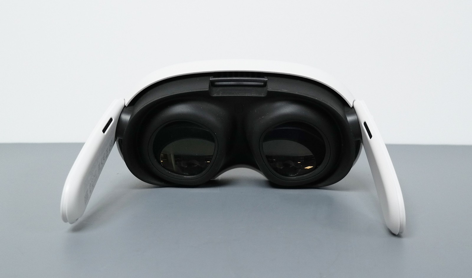 Meta Quest 3 512GB VR Headset Only - White