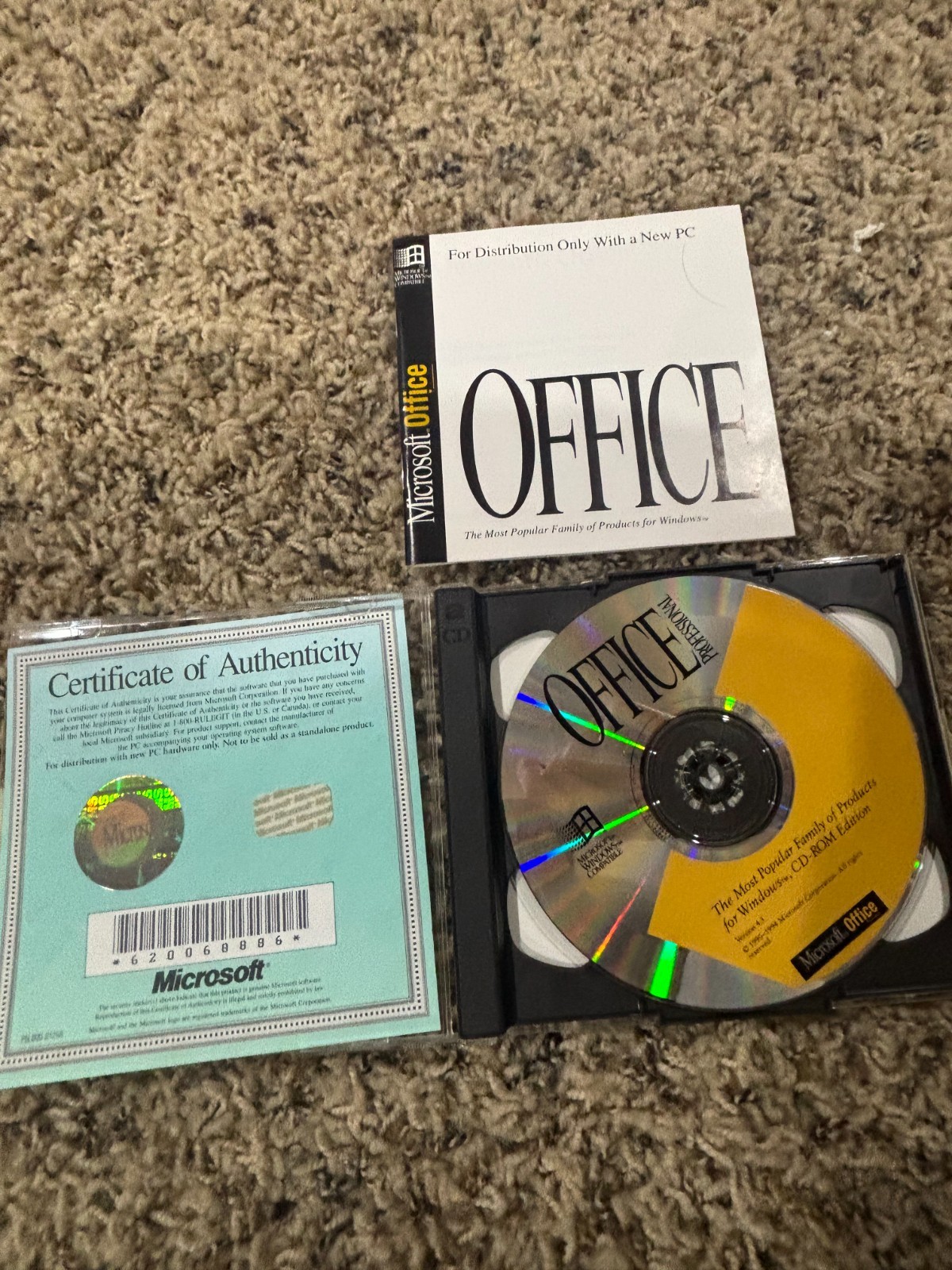 Microsoft OFFICE PROFESSIONAL 4.3 & Bookshelf  94 CD Installation w COA