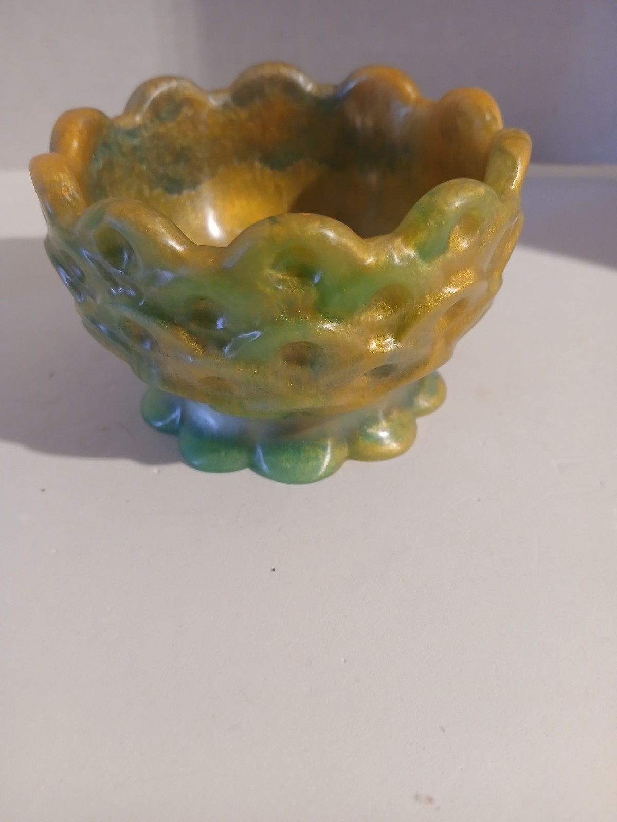 Handmade Epoxy Resin Trinket Bowl With Scallops Design