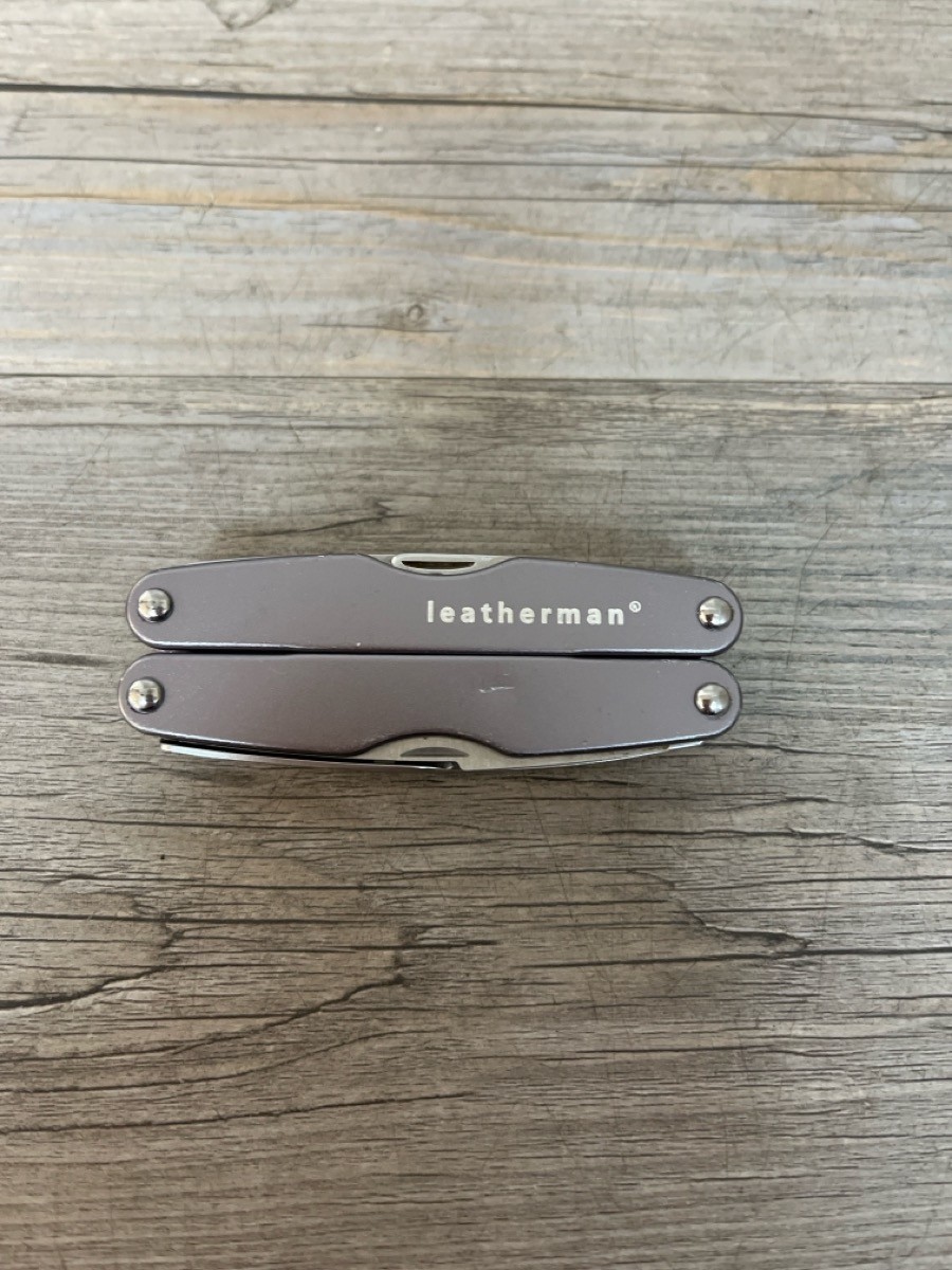 LEATHERMAN JUICE CS4 (PSN040644)