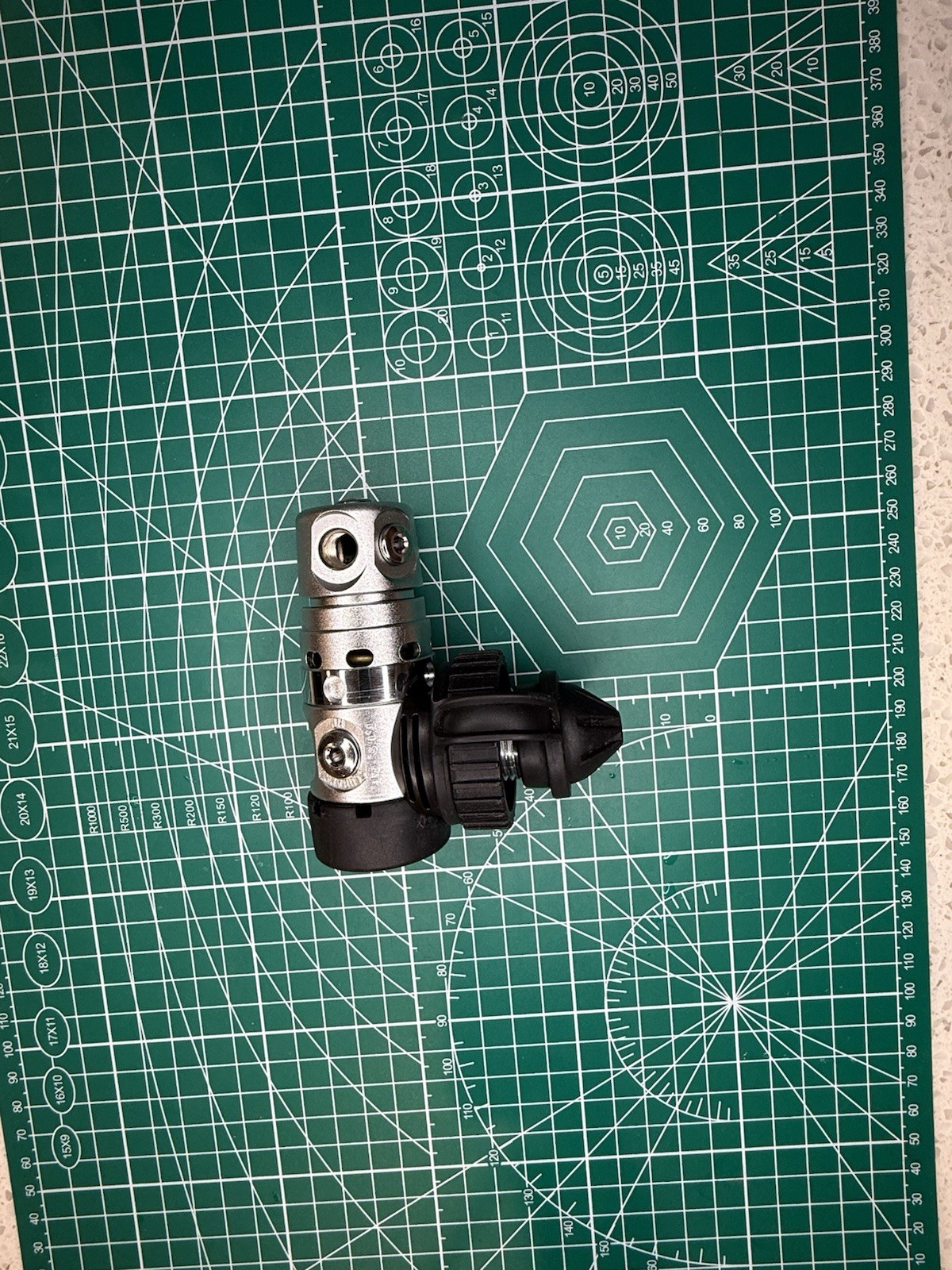 Scubapro Mk20 First Stage Regulator-DIN- IMMACULATE CONDITION