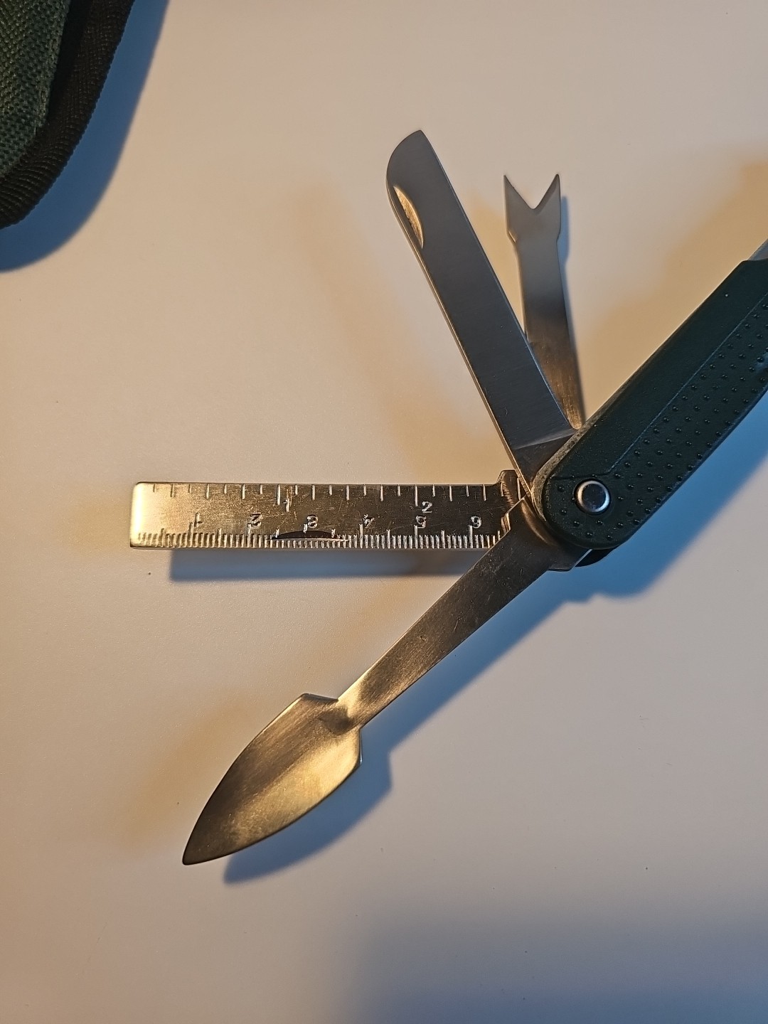 Gardener Pro 9 Function Multi Tool Pruning Shears