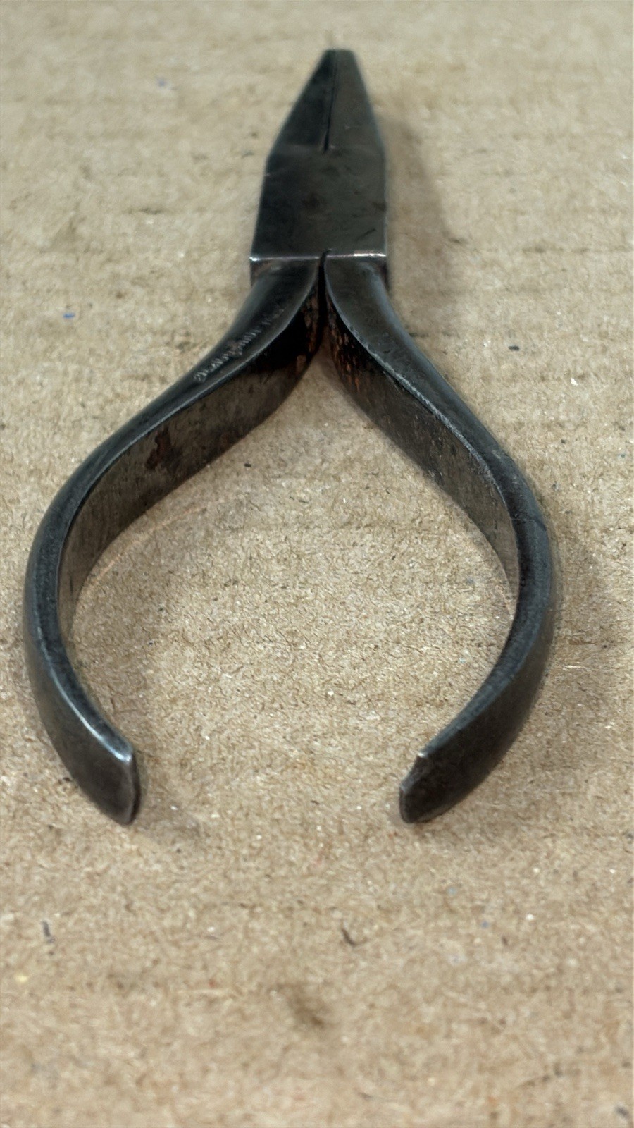 Vintage A.F & Cie flat nose duckbill pliers, Forged Steel, Made In France. 5”