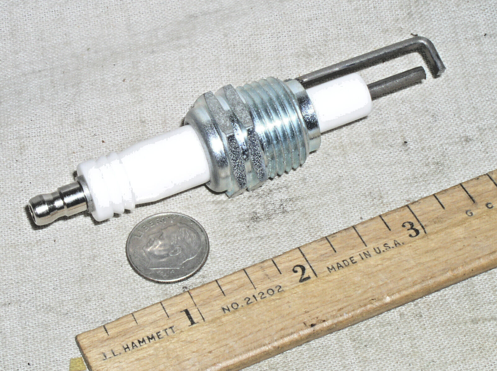NIB NEW TRANE OEM IGN00005 SPARK PLUG IGNITOR IGNITER ELECTRODE FREE SHIPPING