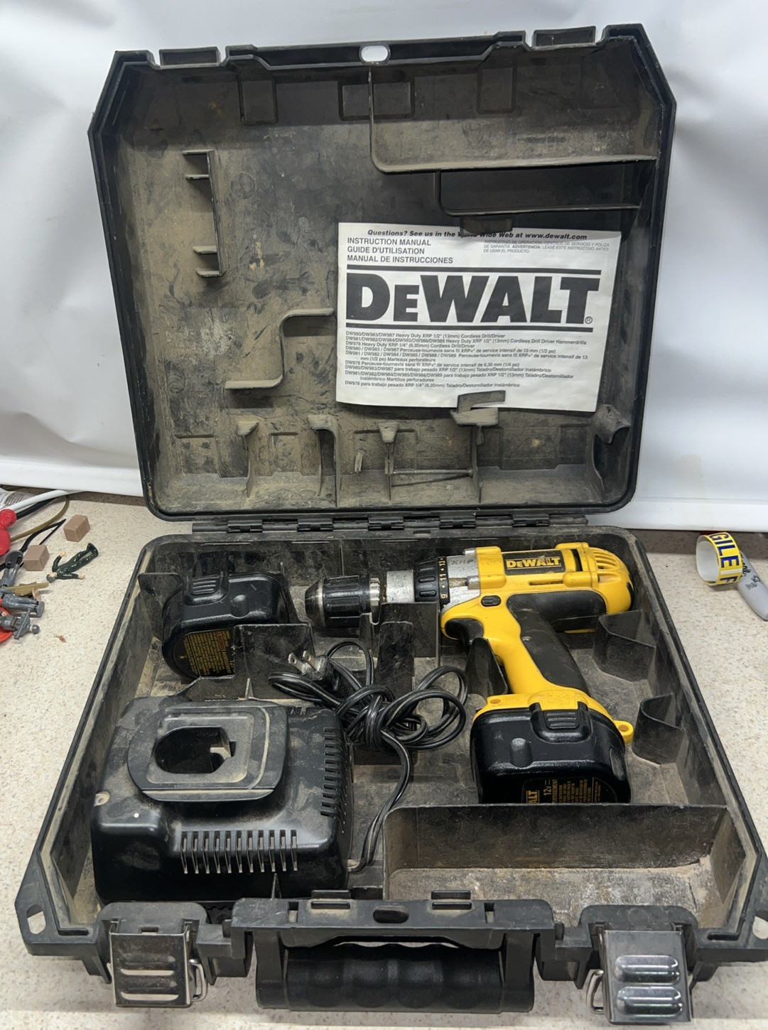 DEWALT XRP DW980 Cordless Drill With 2 Batteries, Charger, And Chase
