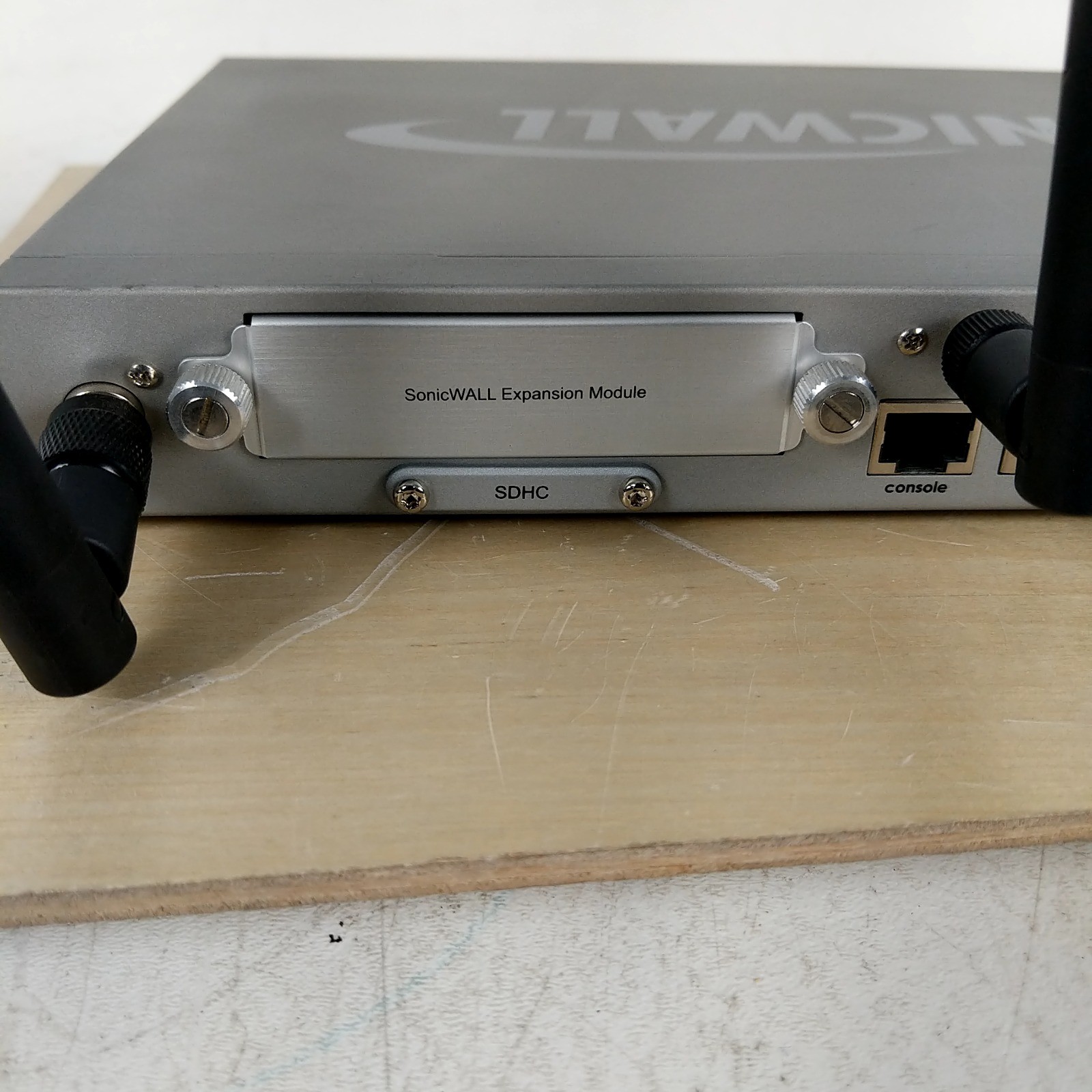 SonicWall NSA 250M Wireless-N Network Security Appliance Firewall + AC Adapter