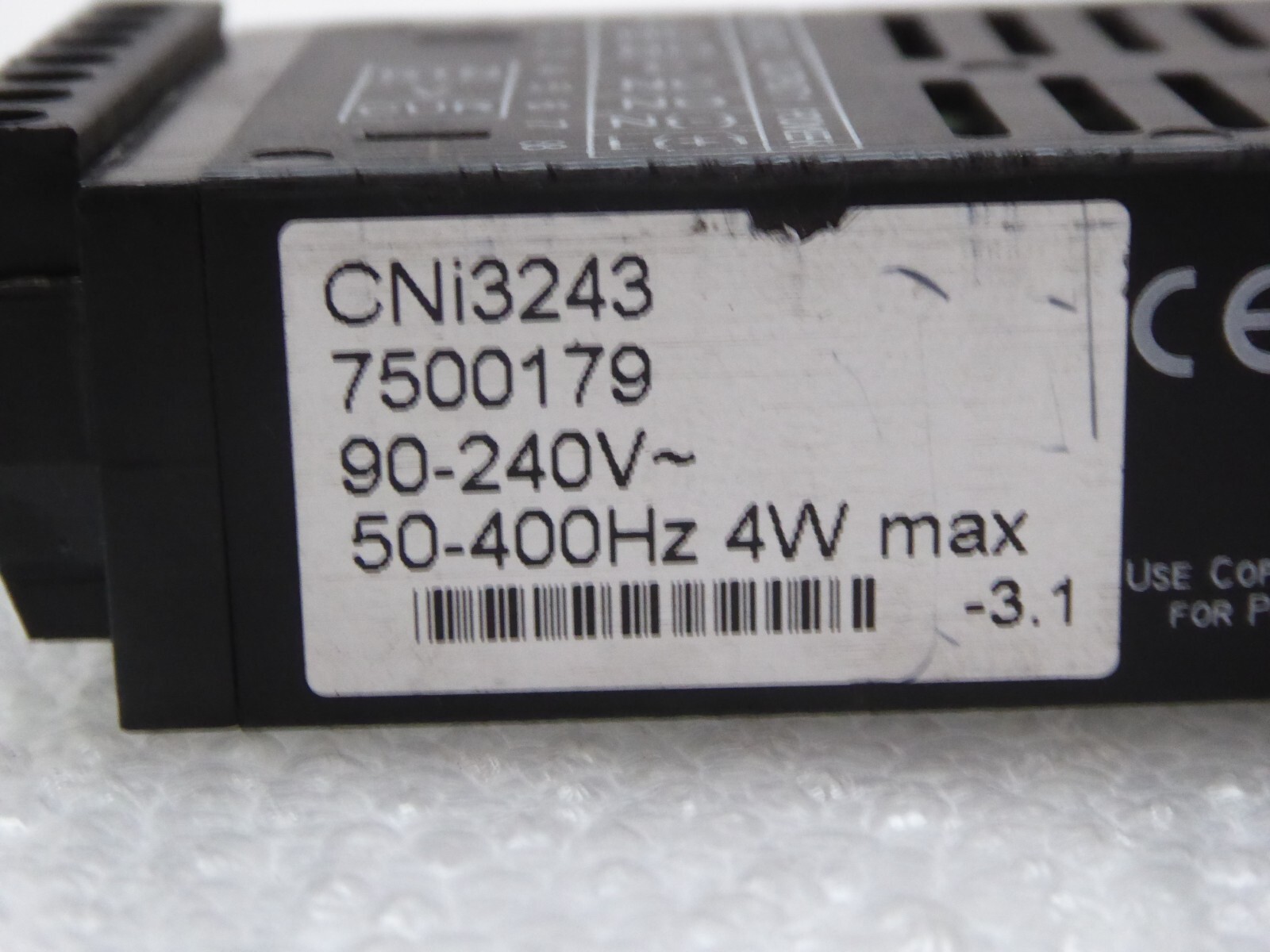Omega CNi3243 Temperature Controller