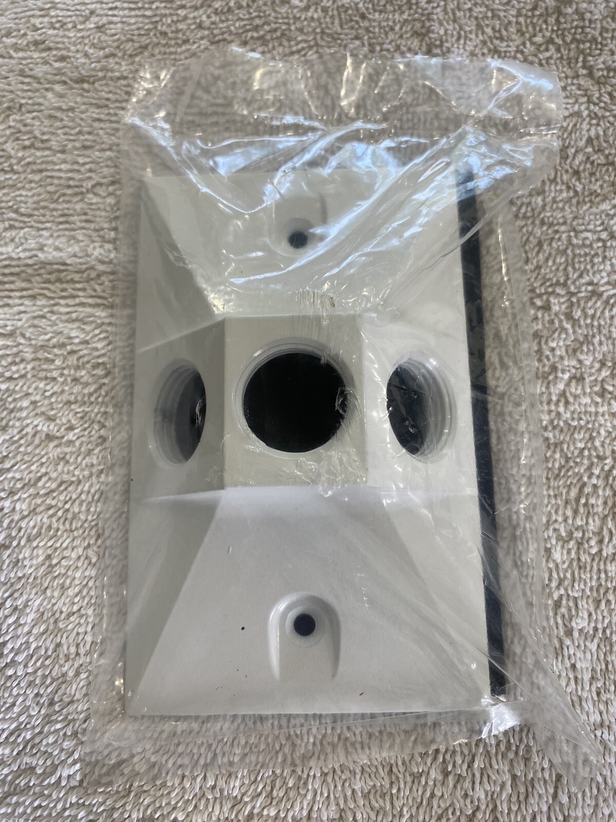 RAB R14-3 Weatherproof Rectangular 3 Hole Cover