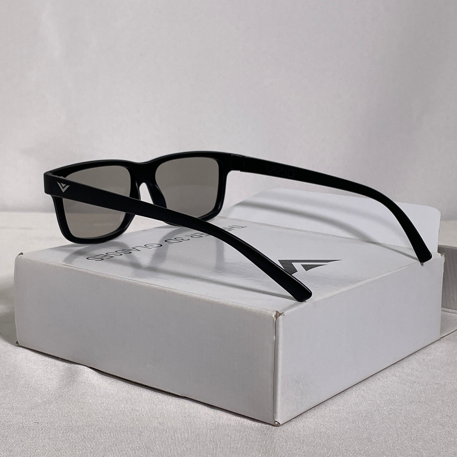 Vizio Theater 3D Glasses Black Passive Circular Polarized Rectangular Frame NEW