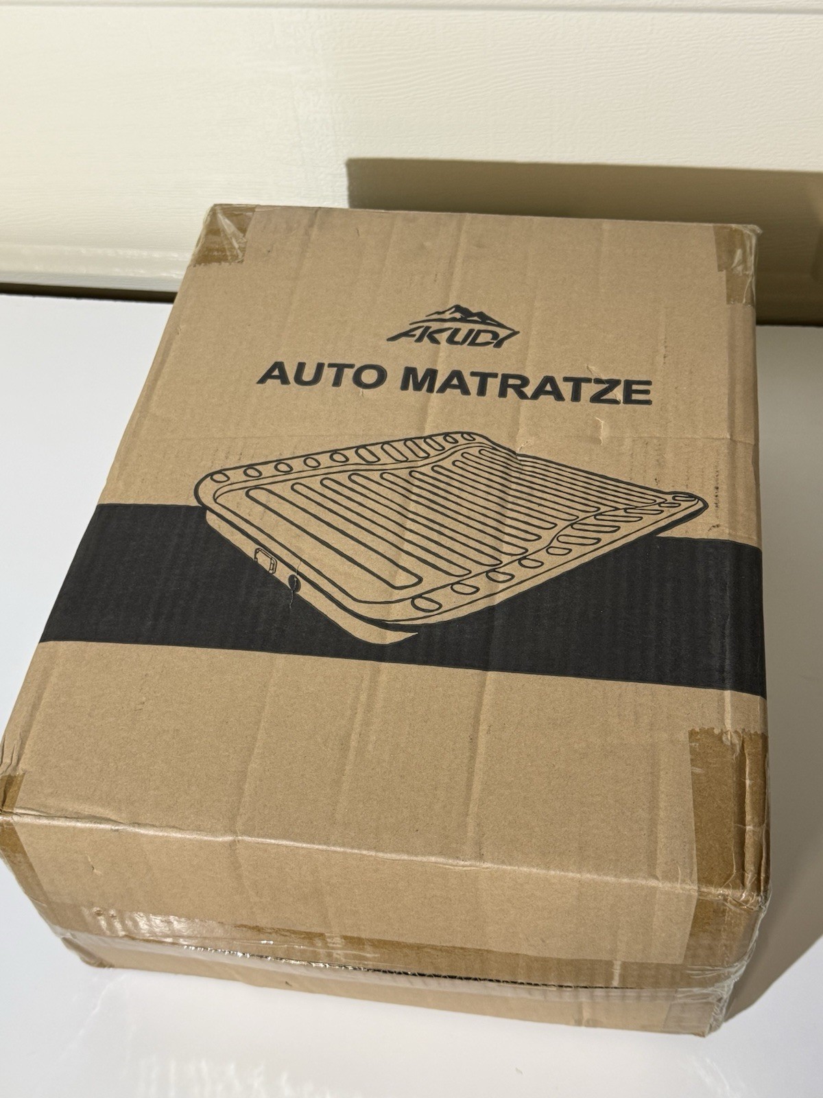 NEW Akudy Self Inflating Car Air Mattress Built In Rechargeable Electric pump