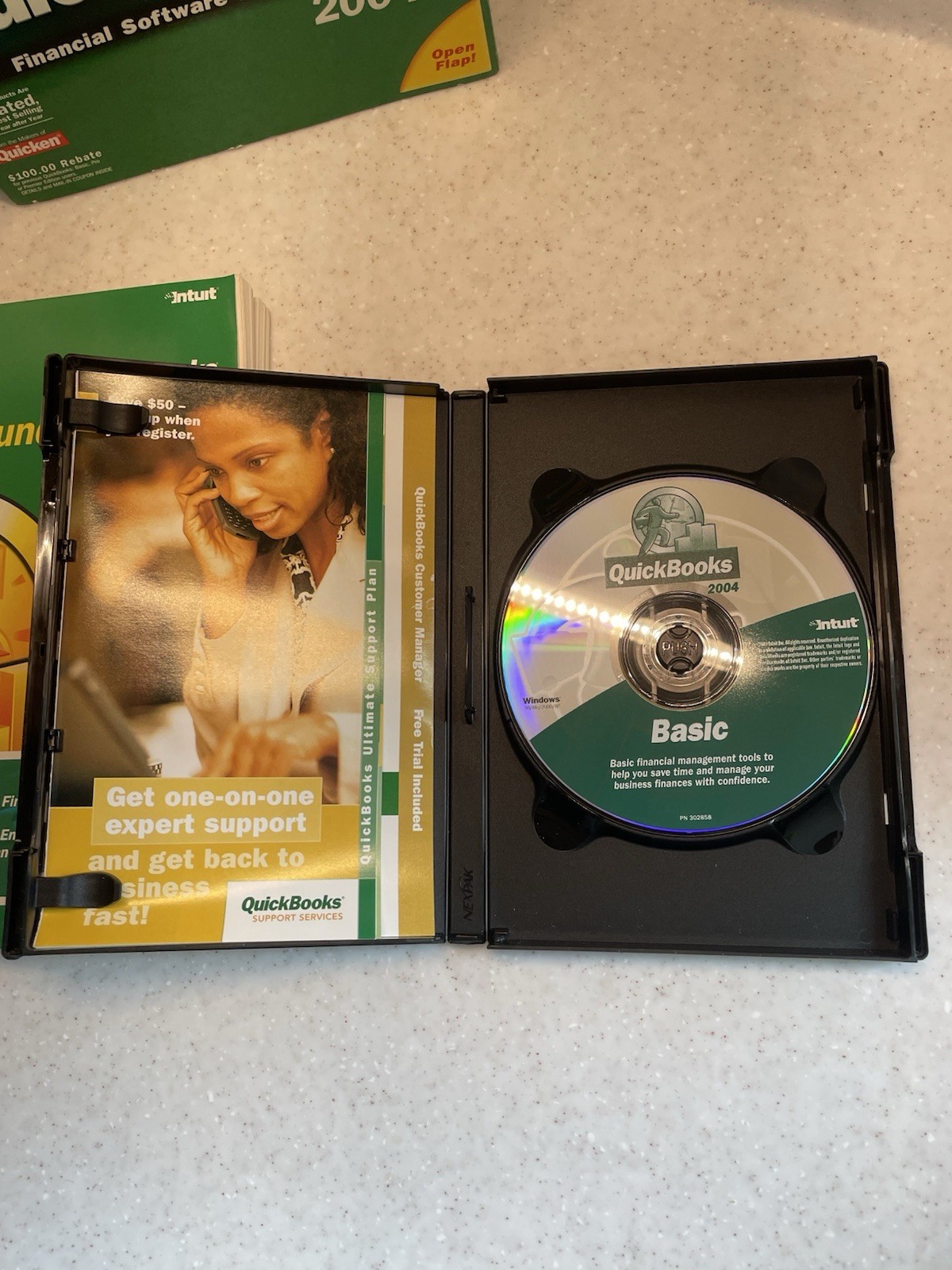 QuickBooks Basic 2004 In Box For PC Clean Disc Financial Software Windows XP