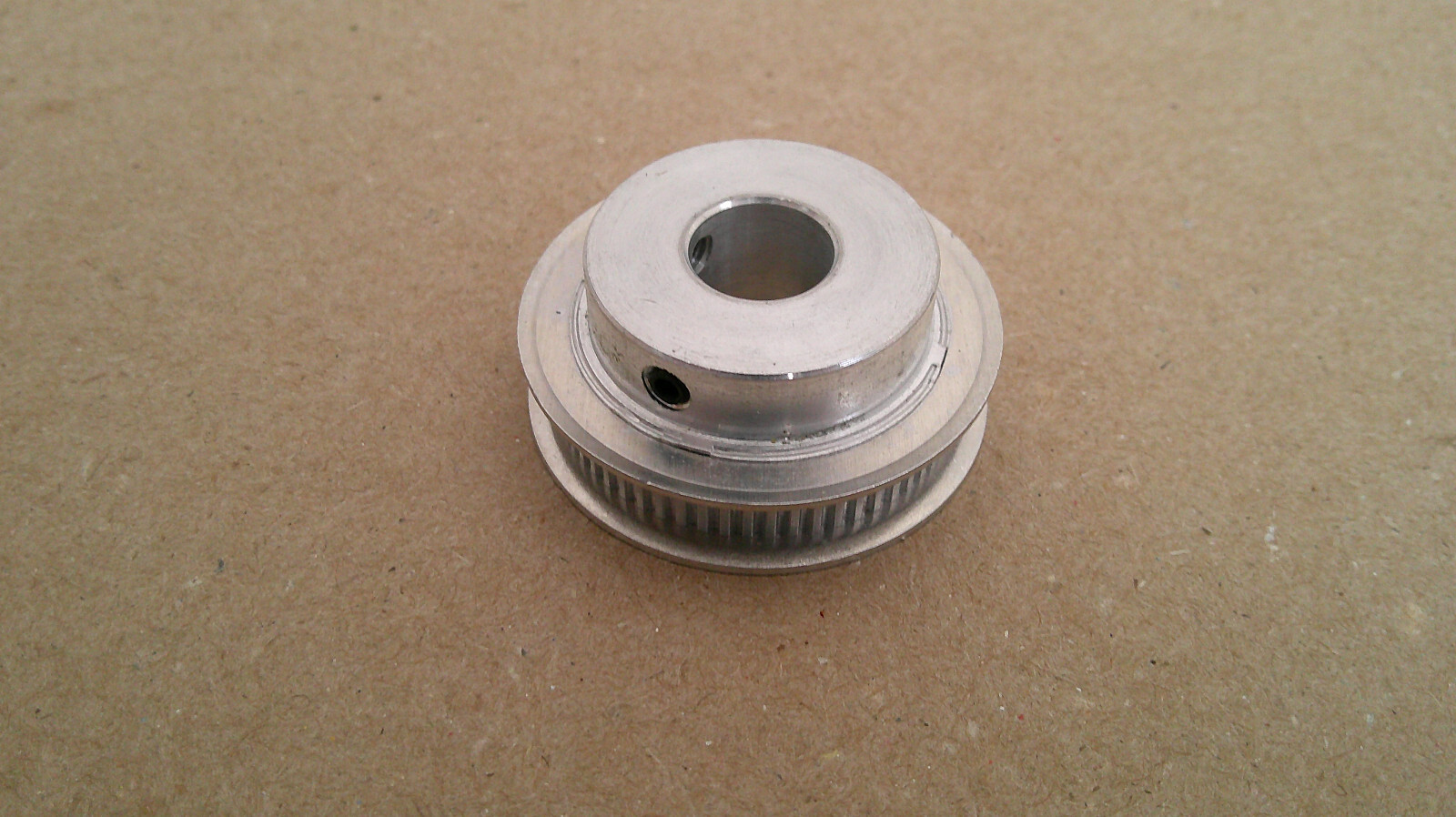 NEW OTHER 60MP25 X 1/2" ALUMINUM TIMING PULLEY, 60T, 1/2" BORE, 2 S.S., PL BORE.