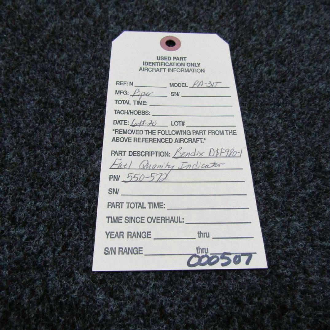 DSF980-1 (Alt: 550-572) Bendix Dual Fuel Quantity Indicator (C20)