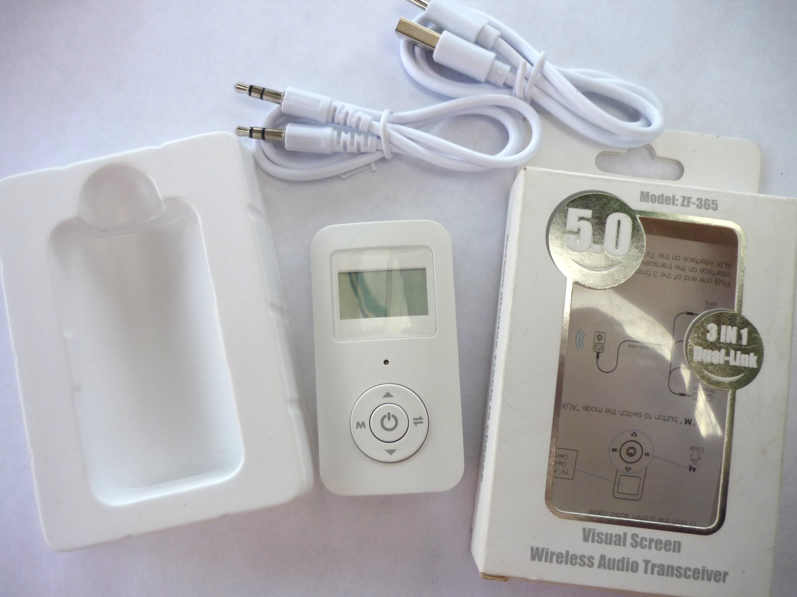 Dell Technologies 5.0 Bluetooth Wireless Audio Transmitter 3 in 1 ZF-365