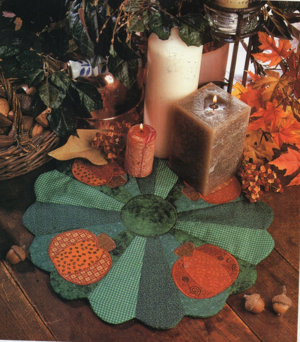 HARVEST CANDLE MAT QUILTING PATTERN