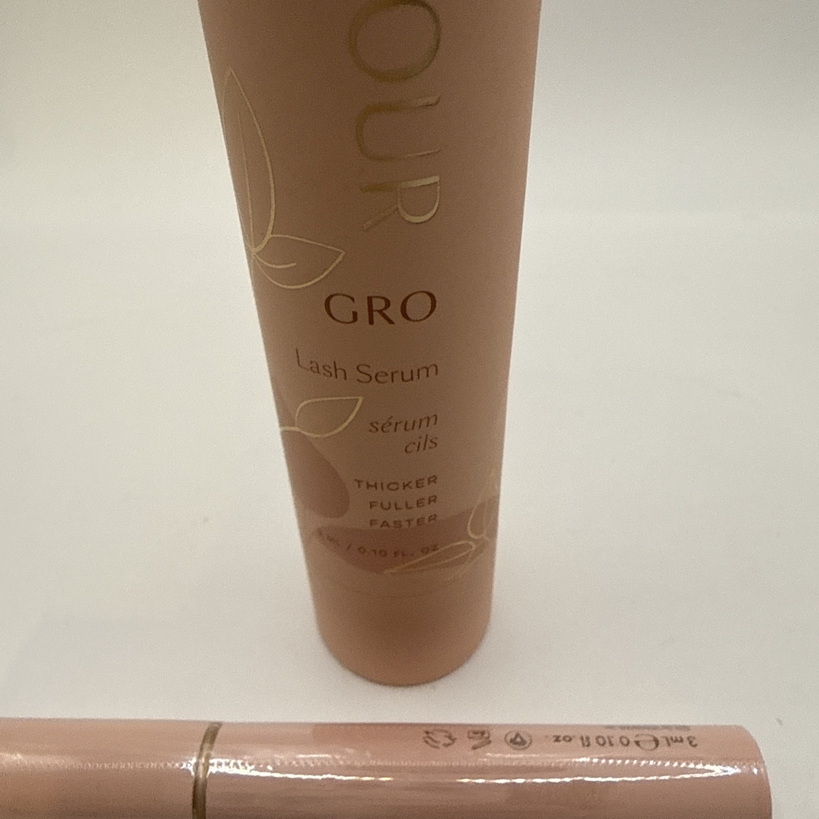 Vegamour GRO Volumizing Lash Serum 3 mL / .10 Fl Oz Sealed ✨