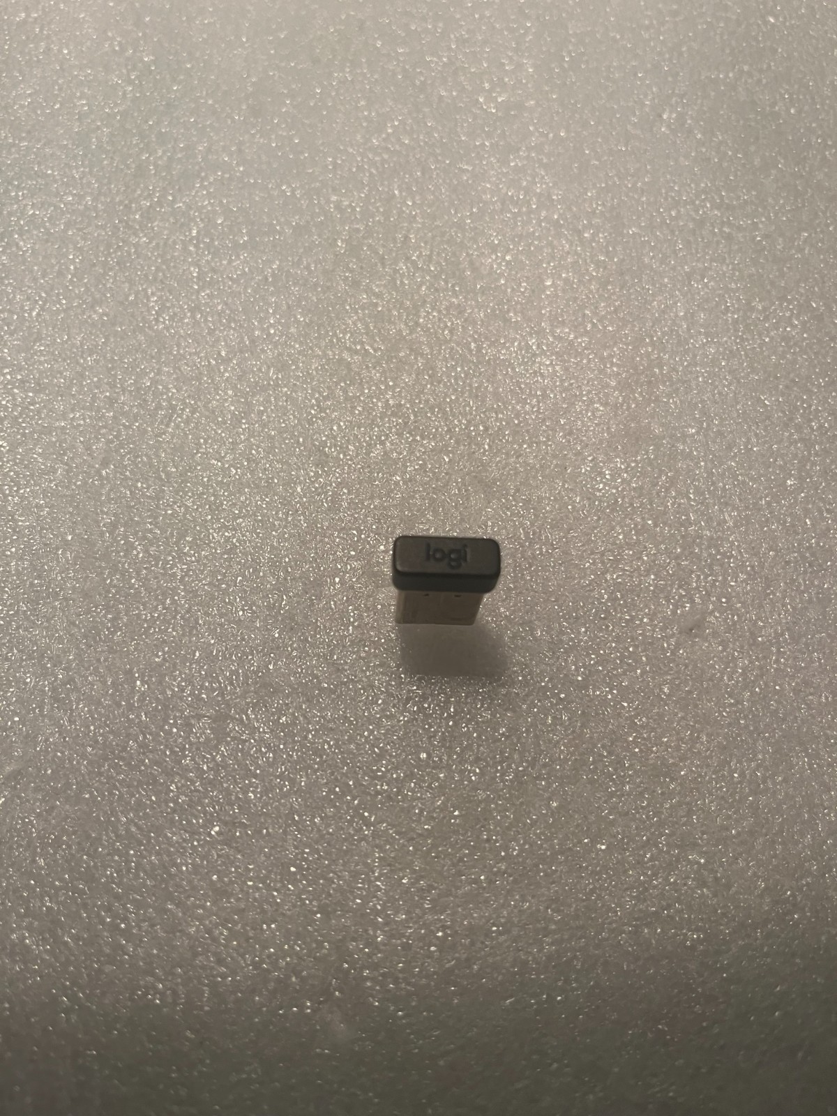 Logitech Keyboard or Mouse USB Receiver (IC: 4418A-CU0008)