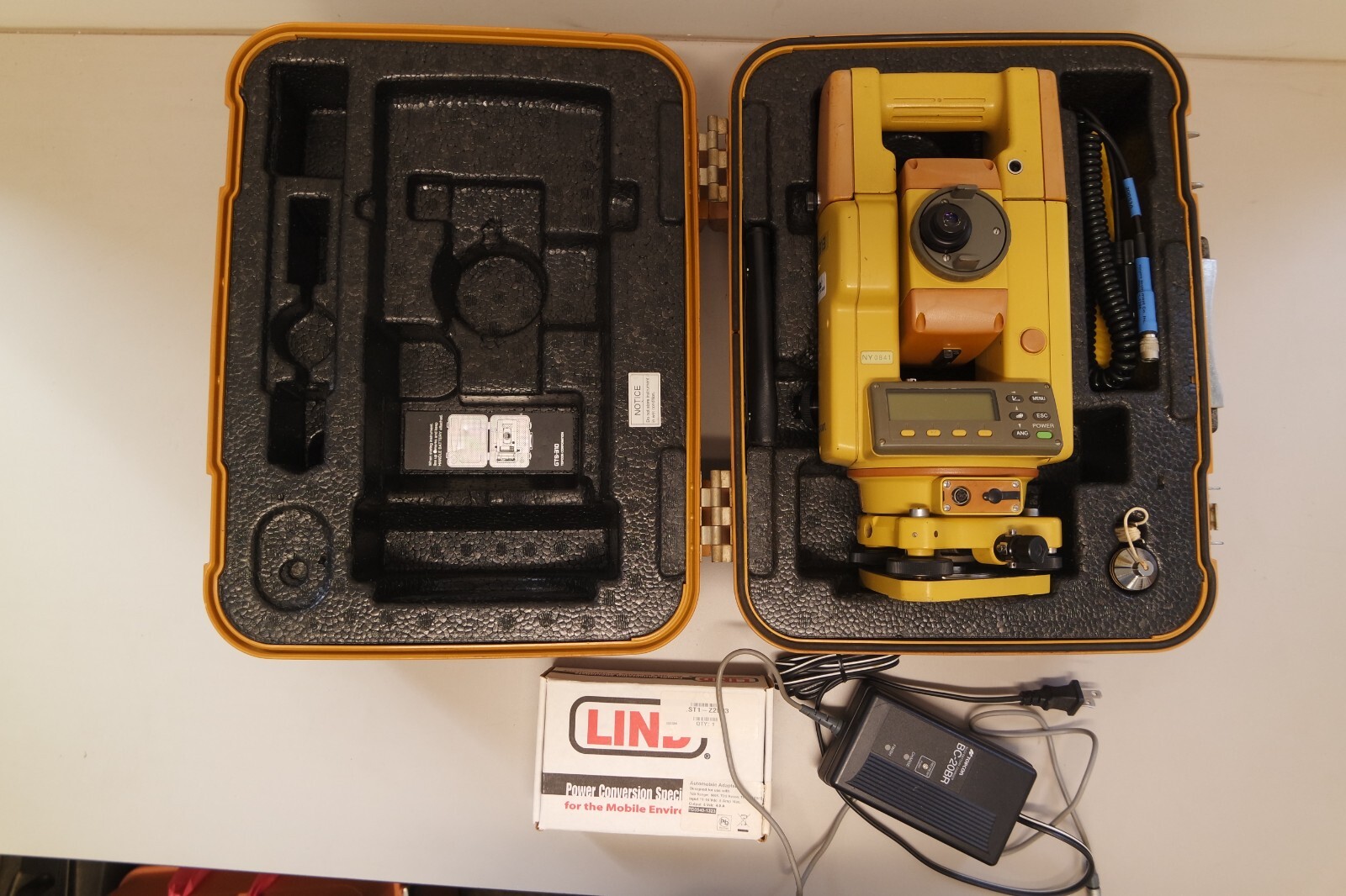 Topcon GTS-313 5" Manual Total Station