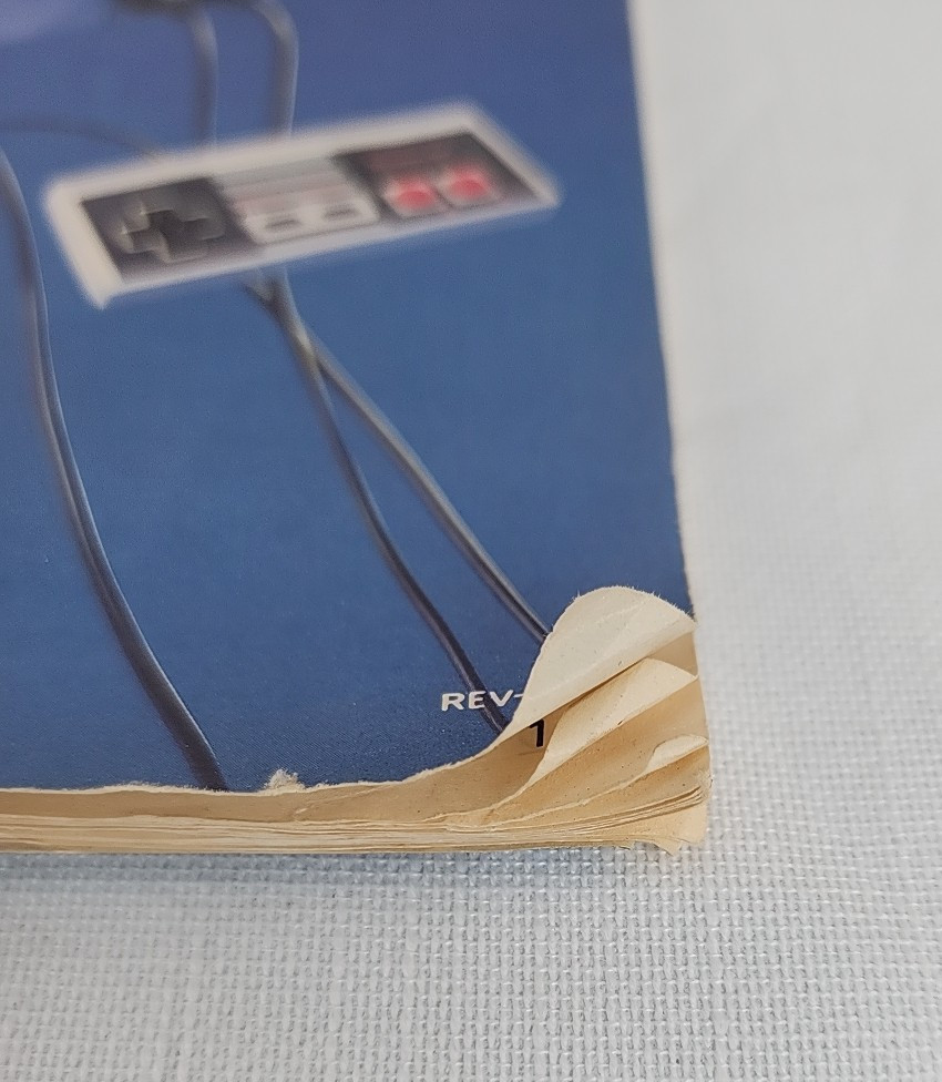 Control Deck NES Nintendo System Instruction Booklet