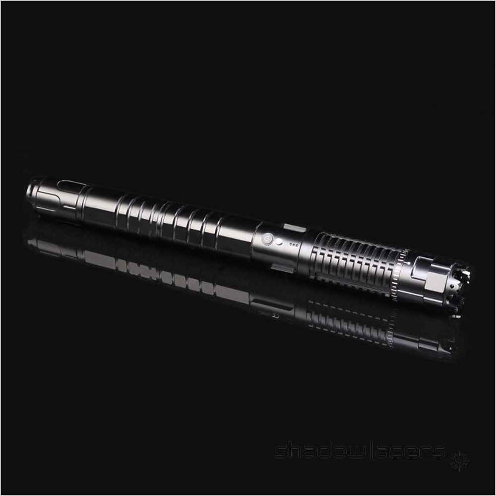 Adjustable Focus 520nm Laser Pointer Light Visible Beam Laser Flashight+Case
