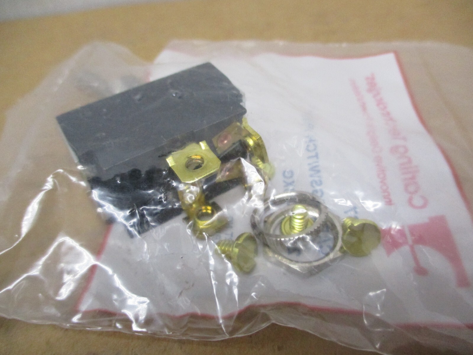 CARLING TECHNOLOGIES TOGGLE SWITCH, 2X467, 2GK54-73XG